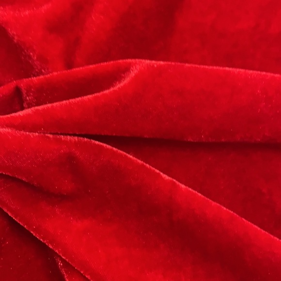 Long red velvet girls dress with sequins cute for the holidays - Picture 6 of 9